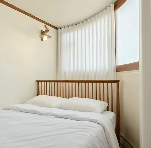 Comfy Seoul-near Kspo Dome, Lotte World, Olympic Park, Coex, 3rooms4beds, 6people